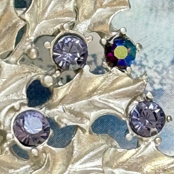 VINTAGE SILVER STARRS Brooch Tree Rhinestone Jewel Tone Holiday Matte Silver - Picture 2 of 5